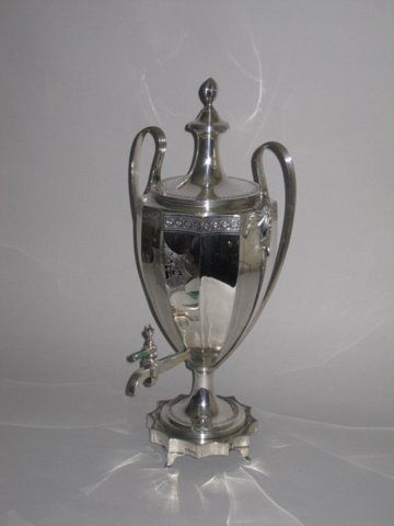 18th Century Silver Tea Urn, Thomas Graham, London 1792. - Click to enlarge and for full details.