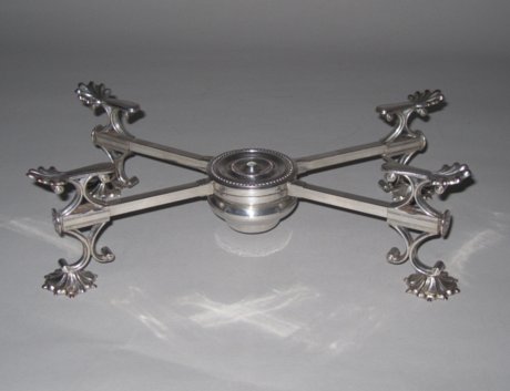 18th Century Old Sheffield Plate Silver Dish Cross, circa 1780. - Click to enlarge and for full details.