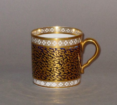 A SPODE Coffee Can. Circa 1810. - Click to enlarge and for full details.