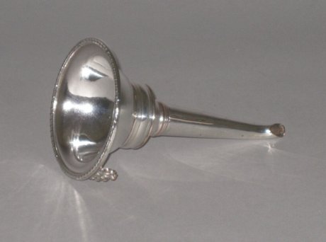 OLD SHEFFIELD PLATE SILVER WINE FUNNEL, CIRCA 1810 - Click to enlarge and for full details.