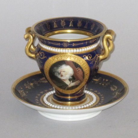 FLIGHT BARR & BARR WORCESTER PORCELAIN CABINET CUP & SAUCER. CIRCA 1810-13 - Click to enlarge and for full details.