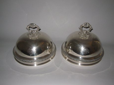 PAIR OLD SHEFFIELD PLATE SILVER DISH COVERS. CIRCA 1820. - Click to enlarge and for full details.