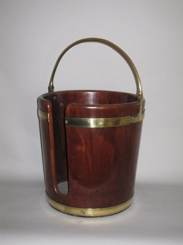 18TH CENTURY MAHOGANY & BRASS BOUND PLATE BUCKET. CIRCA 1790 - Click to enlarge and for full details.