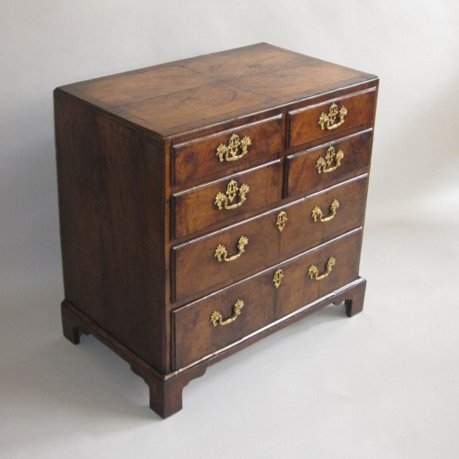 QUEEN ANNE WALNUT CHEST, CIRCA 1710 - Click to enlarge and for full details.