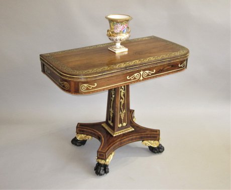 A SUPERB QUALITY REGENCY PERIOD ROSEWOOD & BRASS INLAID CARD TABLE, CIRCA 1825 - Click to enlarge and for full details.