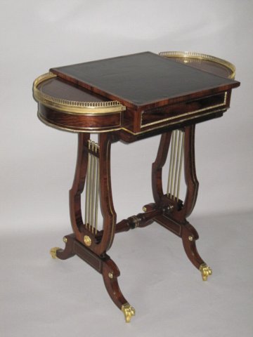 ​A FINE ROSEWOOD READING/WRITING & GAMES TABLE GEORGE IV, CIRCA 1825. - Click to enlarge and for full details.