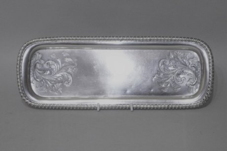 ​AN EARLY 19TH CENTURY OLD SHEFFIELD PLATE SILVER SNUFFER TRAY OF UNUSUAL LARGE SIZE, CIRCA 1810. - Click to enlarge and for full details.