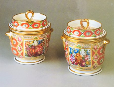 MAGNIFICENT PAIR OF COALPORT FRUIT COOLERS, CIRCA 1815 - Click to enlarge and for full details.