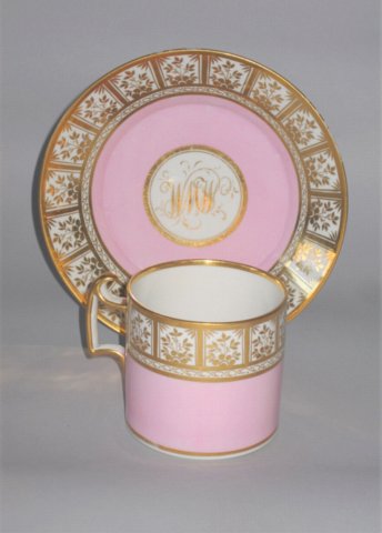 A BARR FLIGHT BARR WORCESTER PORCELAIN COFFEE CAN & SAUCER, CIRCA 1810.  - Click to enlarge and for full details.