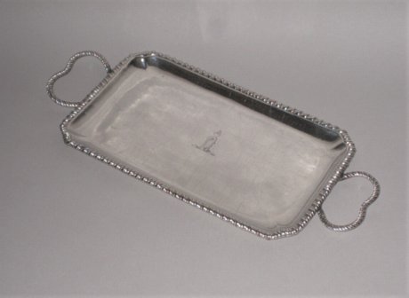 A VERY RARE  OLD SHEFFIELD PLATE SILVER HASH DISH, CIRCA 1770 - Click to enlarge and for full details.