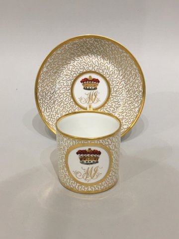 A FINE BARR FLIGHT & BARR WORCESTER PORCELAIN COFFEE CAN & SAUCER CIRCA 1806-13 - Click to enlarge and for full details.