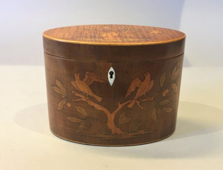 A FINE QUALITY LATE 18TH CENTURY OVAL TEA CADDY, CIRCA 1785-90 - Click to enlarge and for full details.