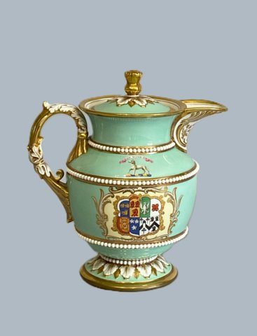​AN IMPORTANT FLIGHT BARR & BARR WORCESTER PORCELAIN JUG & COVER, CIRCA 1820 - Click to enlarge and for full details.