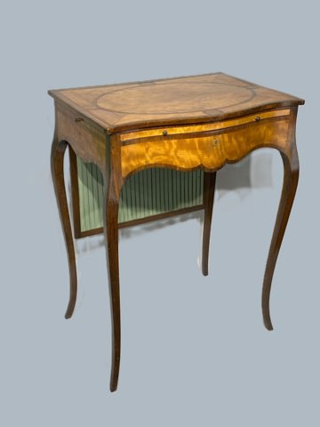 ​A VERY FINE HEPPLEWHITE SATINWOOD & ROSEWOOD  WRITING TABLE. GEORGE III, CIRCA 1780 - Click to enlarge and for full details.