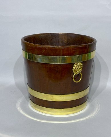 ​A GEROGE III MAHOGANY & BRASS BOUND BUCKET, CIRCA 1790. - Click to enlarge and for full details.