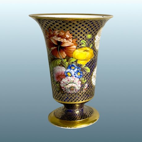 ​A Spode Vase circa 1820 - Click to enlarge and for full details.