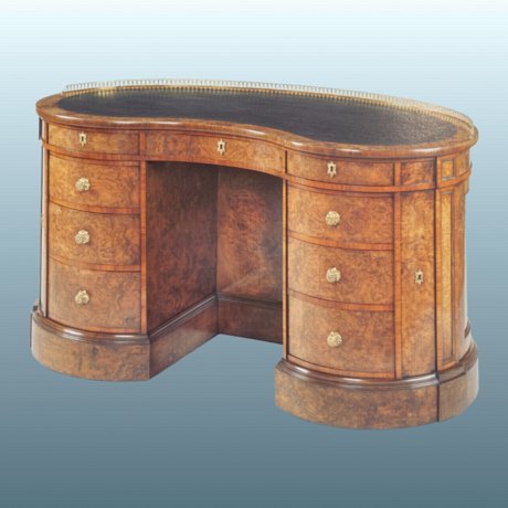 ​A Very Fine Kidney Walnut Desk. Firmly Attributed to Gillows, circa 1860. - Click to enlarge and for full details.
