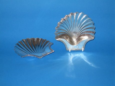 Pair of Old Sheffield butter shells. - Click to enlarge and for full details.