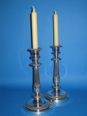 Pair Old Old Sheffield plate silver candlesticks, by Mathew Boulton, circa 1815 - Click to enlarge and for full details.